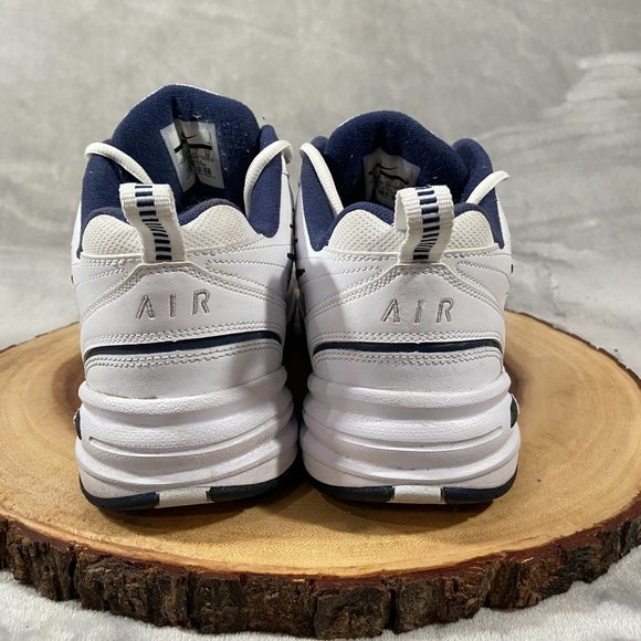 Nike Air Monarch IV Men's Size 11 Extra Wide White Silver Walking Shoes Sneakers - Picture 2 of 8